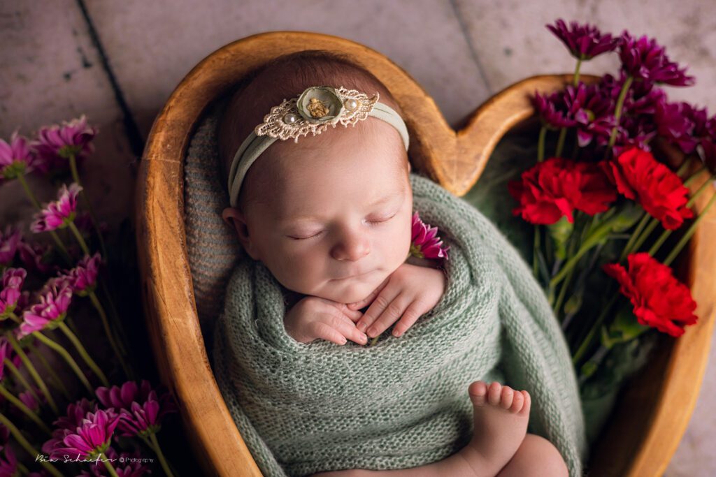 Valentines Day newborn session in Orlando, Florida. 